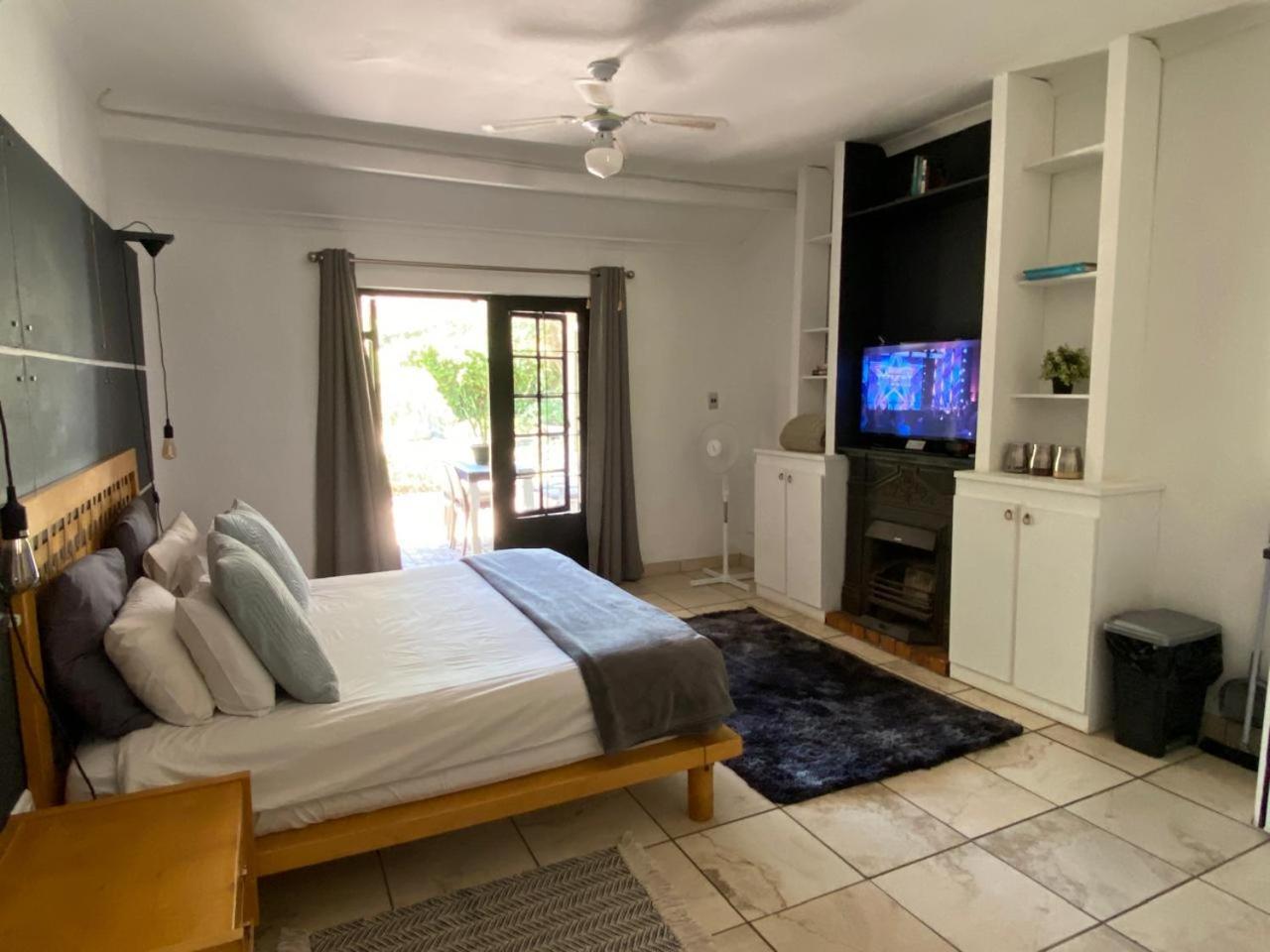 Willows Curve Somerset West Exterior foto
