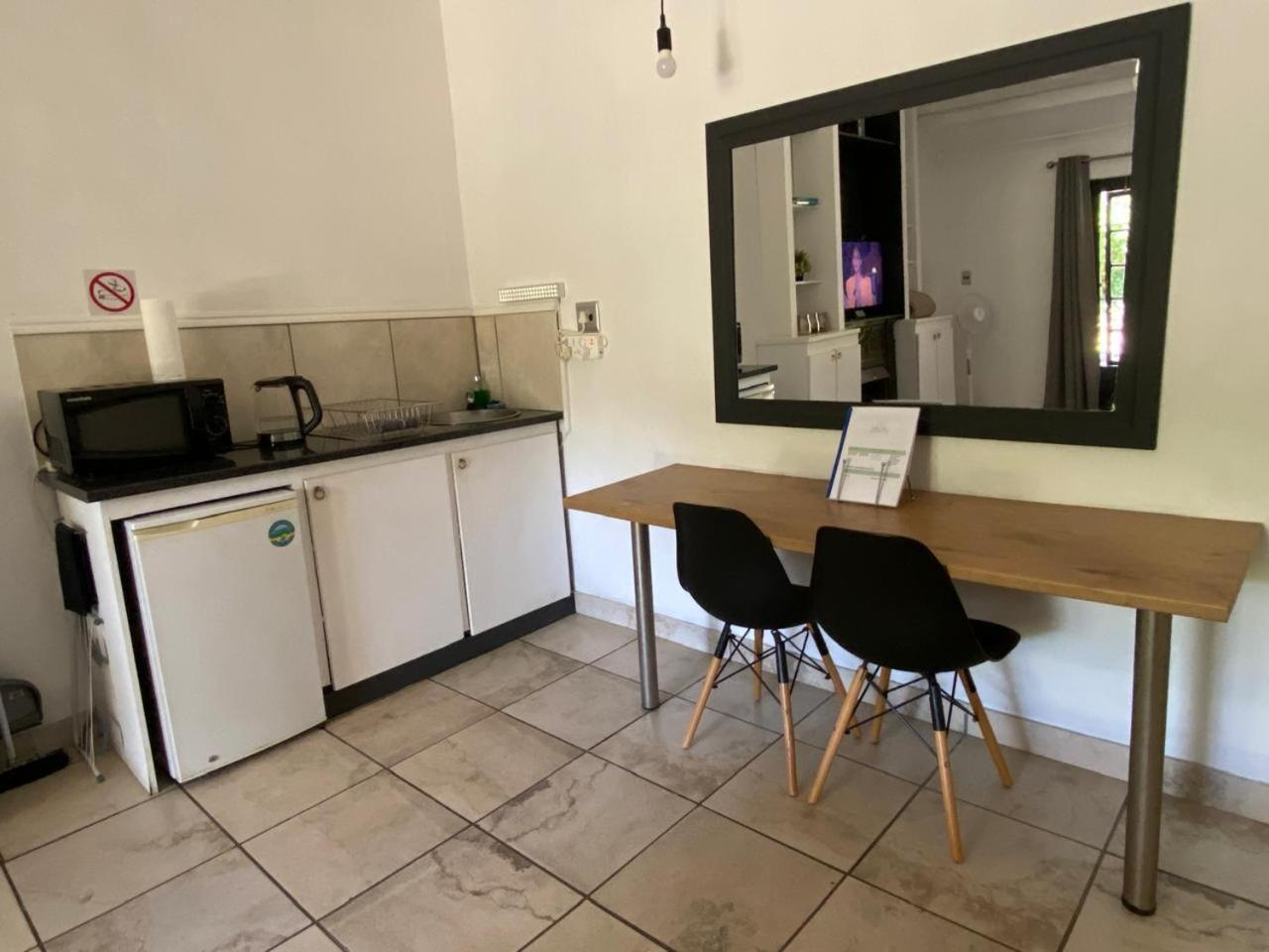 Willows Curve Somerset West Exterior foto